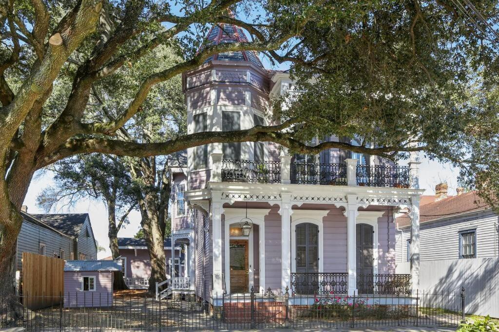 شقة Carondelet House - 1886 Garden District Manse نيو أورلينز المظهر الخارجي الصورة
